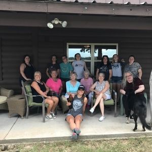 Meet your Posher, Crystal